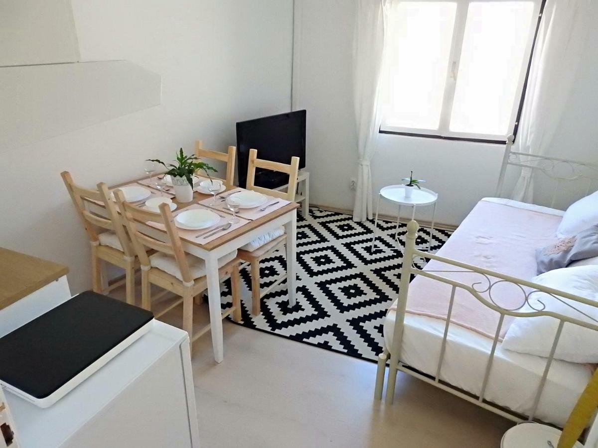 Apartment Antonela Slatine Extérieur photo